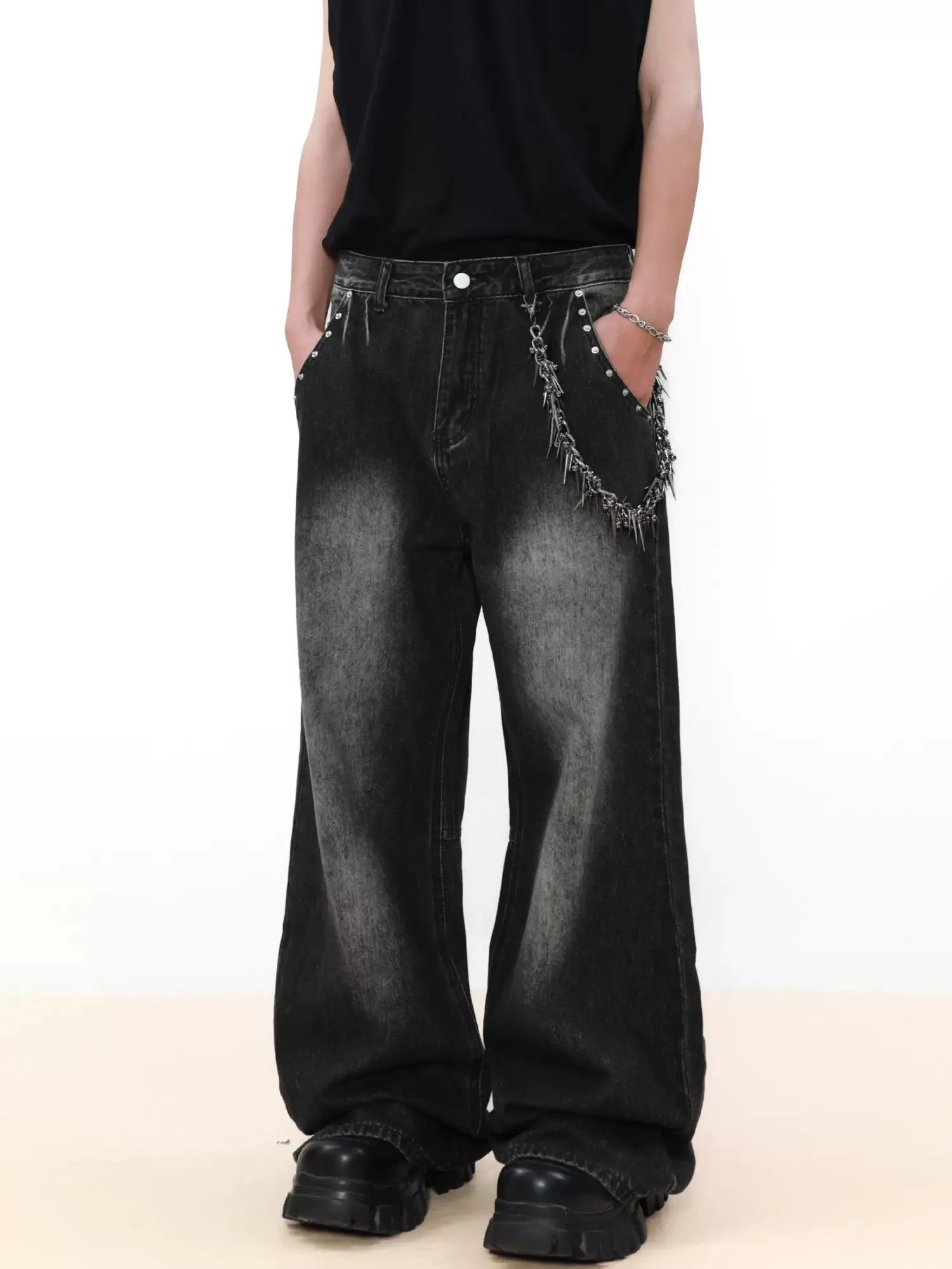 Fade Highlight Emphasis Jeans