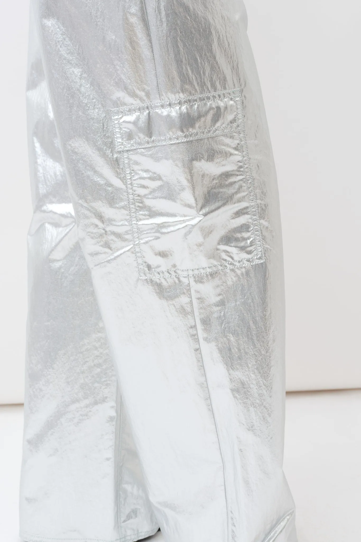 Lak Pants — Silver Metallic